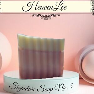 $3/12 HeavenLee • Signature Soap #3 •. HEMP • Honey • Aloe  Lightly Scented OOAK